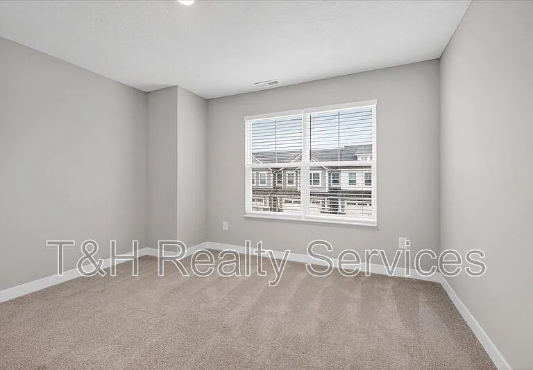 9586 Beckett St — Photo 31
