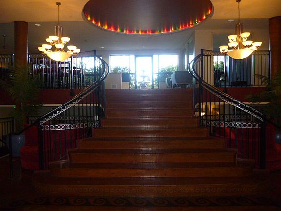 4th image of 323 Queen Anne Ave N APT 510