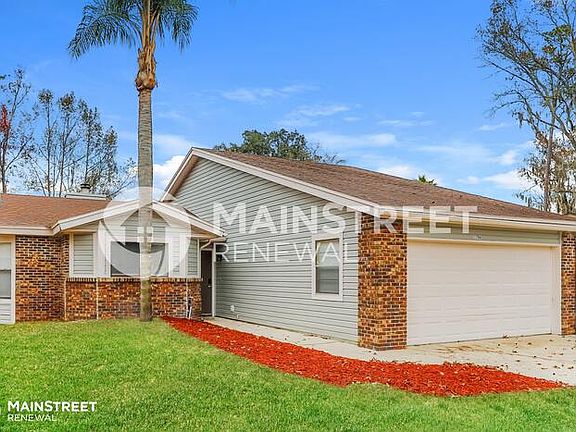 3rd image of 11784 Loretto Square Dr