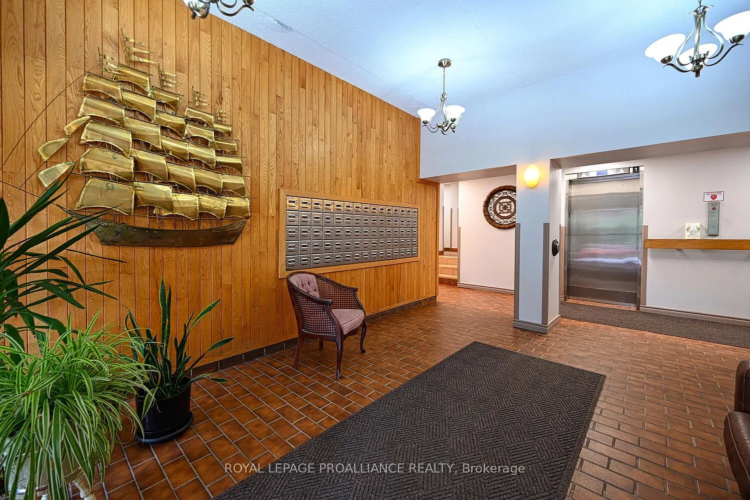 2 bed, $2,100 — Photo 3
