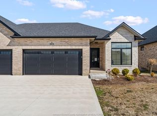 220 McLellan Ave, Amherstburg, ON