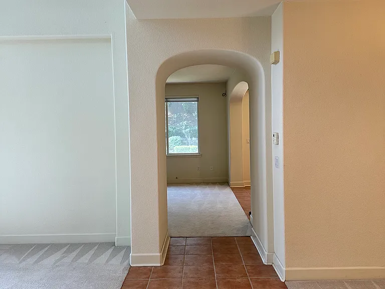 8054 Murcia Way — Photo 33