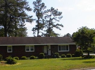 2909 Winstead Rd, Rocky Mount, NC 27804