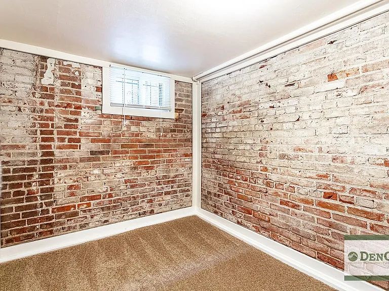 1840 Vine St #6 — Photo 12