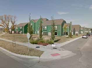 814 37th Ave S APT 5, Moorhead, MN 56560