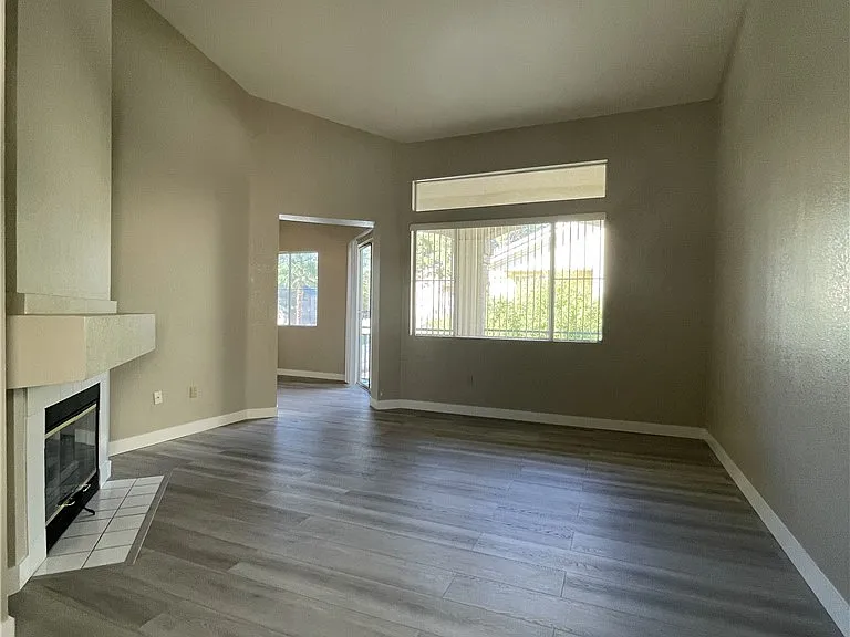 5155 W Tropicana Ave #2079 — Photo 2