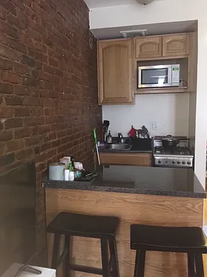 Rented by Prospect Equities Real Estate Corp | media 17