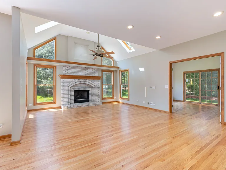 1018 Stockton Ct — Photo 16