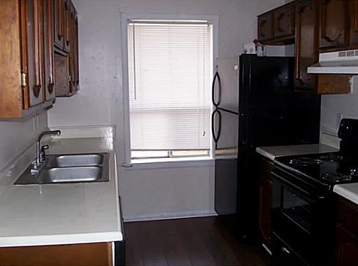 1st image of 1526 Hillside Dr