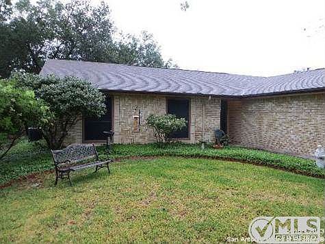 4th image of 12030 Woodsrim St