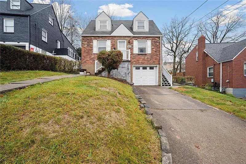 2 bed, 780 sqft, $1,800 — Photo 1