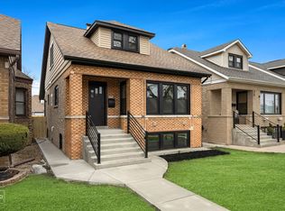 2625 N Mango Ave, Chicago, IL 60639