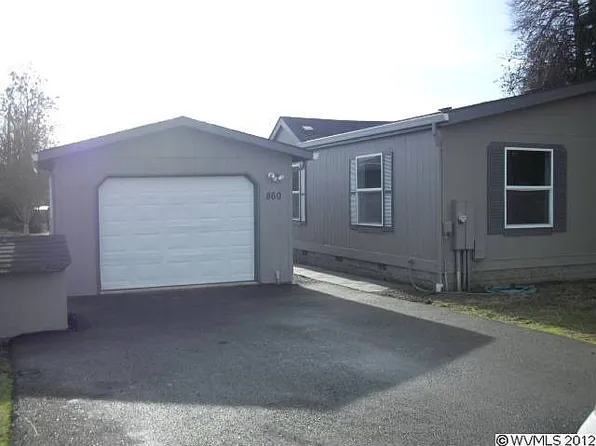 860 Wassom St, Lebanon, OR 97355