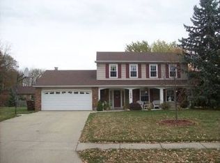 1406 Cherry Ln, Auburn, IN