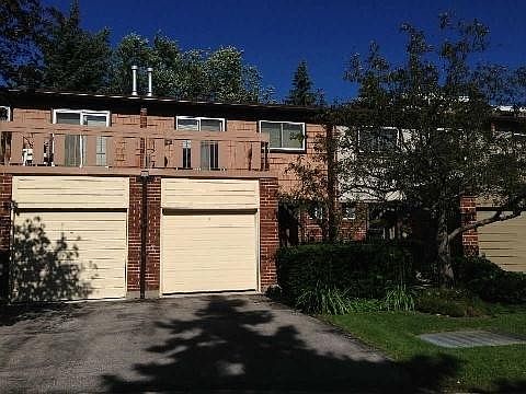 2nd image of 30 Chichester Pl #56