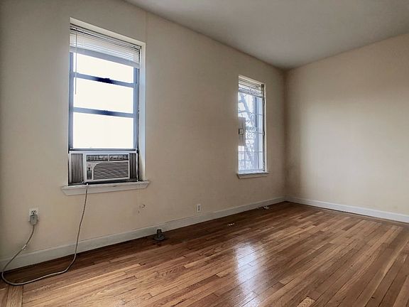 3rd image of 590 Fort Washington Ave APT 3B