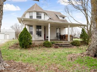 11985 Mount Eden Rd, Waddy, KY 40076