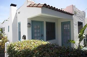 1st image of 221 W Micheltorena St APT 2