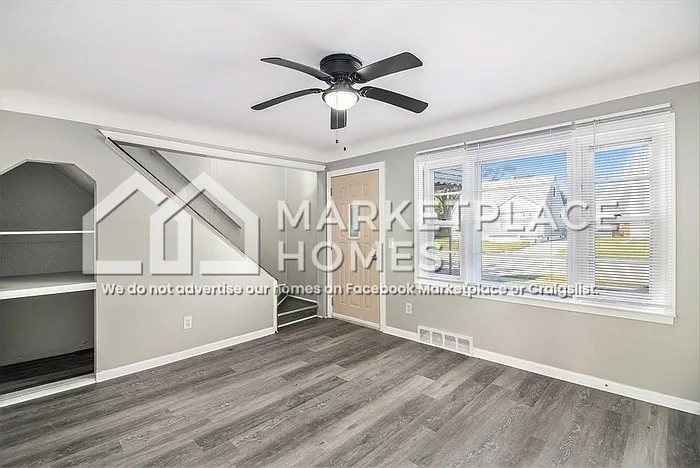 24850 Wilmot Ave — Photo 3