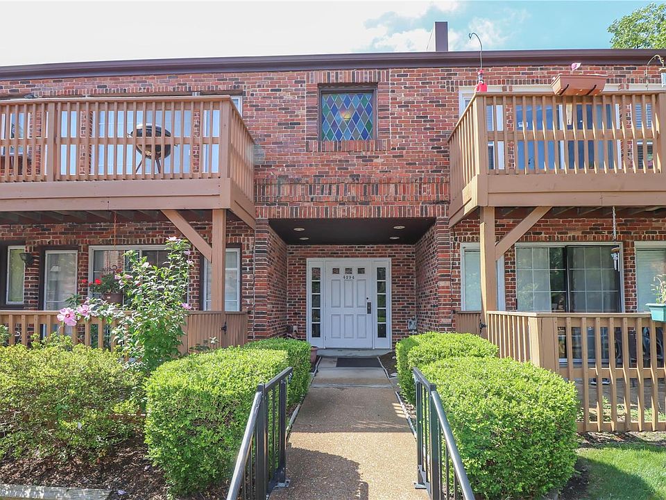 1st image of 4294 Chateau De Ville Dr APT E