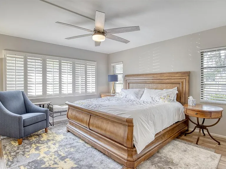 5640 Golf Pointe Dr #101 — Photo 28