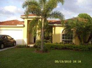 13900 SW 152nd Pl, Miami, FL 33196