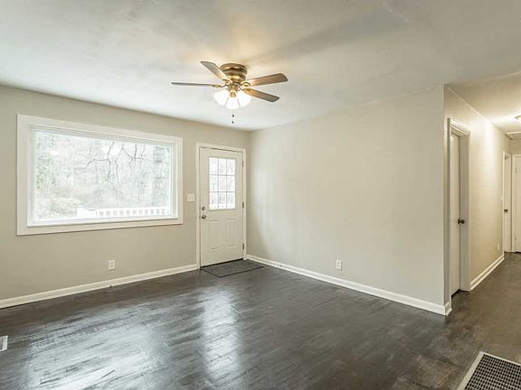 4th image of 5522 Oleary St