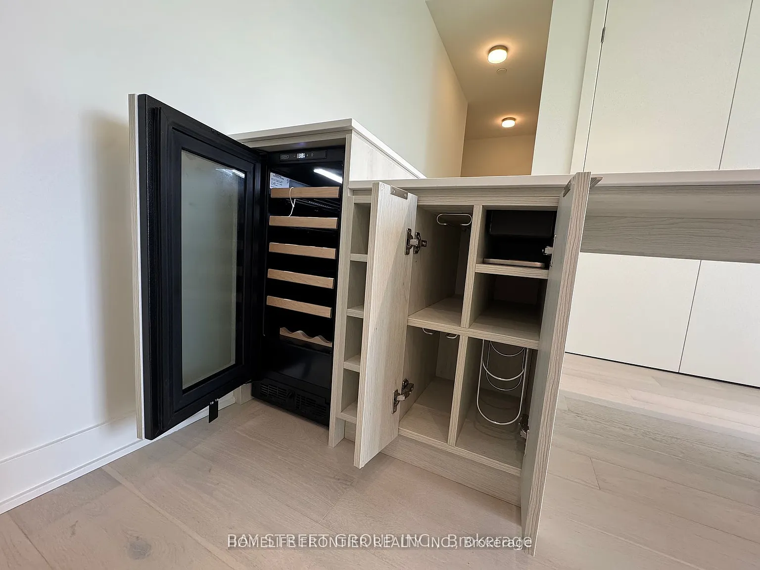 1 bed, $2,499 — Photo 4