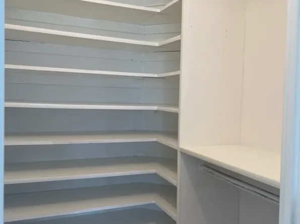 415 East 37th Street image 12 of 16