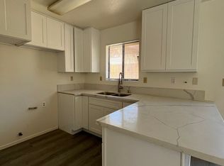 16450 Quantico Rd APT 1, Apple Valley, CA 92307