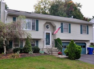 55 Danna Marie Dr, Waterbury, CT 06708