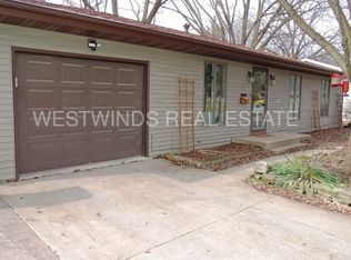 223 S Westminster St, Iowa City, IA 52245