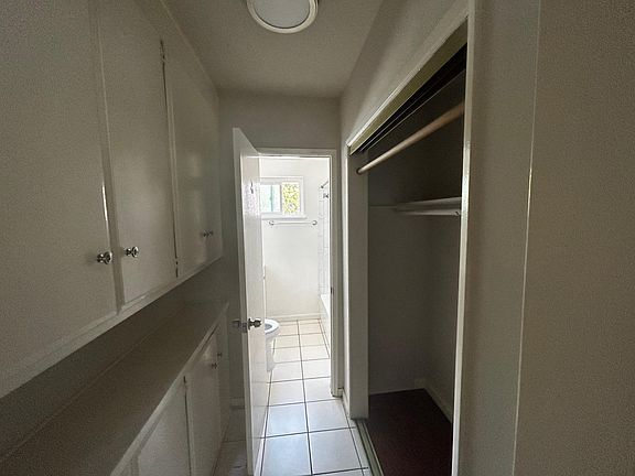 4th image of 11104-1 Aqua Vista St #28-11104