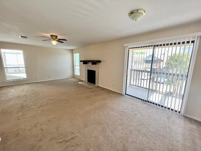 810 Station St — Photo 15