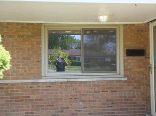 17140 Walter St, Lansing, IL 60438