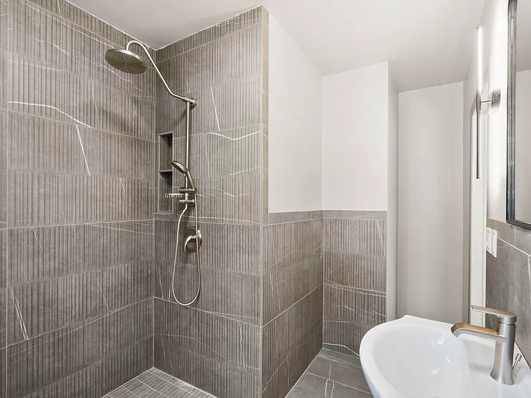 4766 Terrace Dr — Photo 23