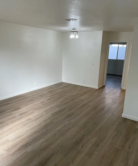 1020 Opal St #3 — Photo 4