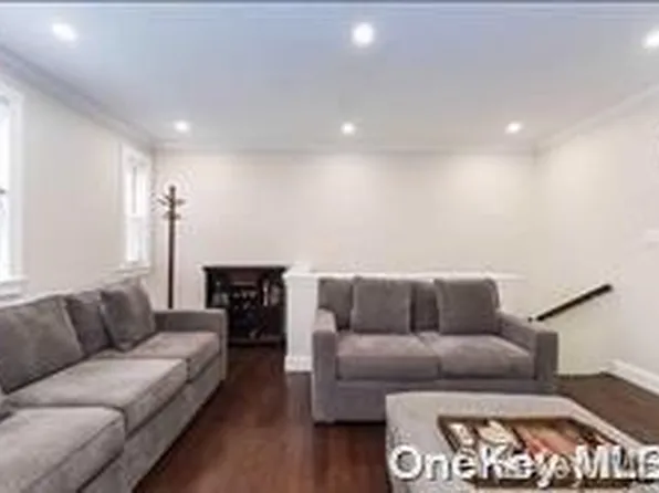 216-68 68th #UPPR, Bayside, NY 11364