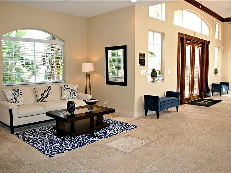 Ocean Reef at Seawalk Pointe Apartments — Photo 6