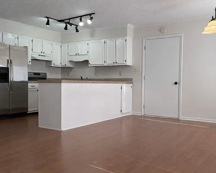 100 Marlene Dr — Photo 11