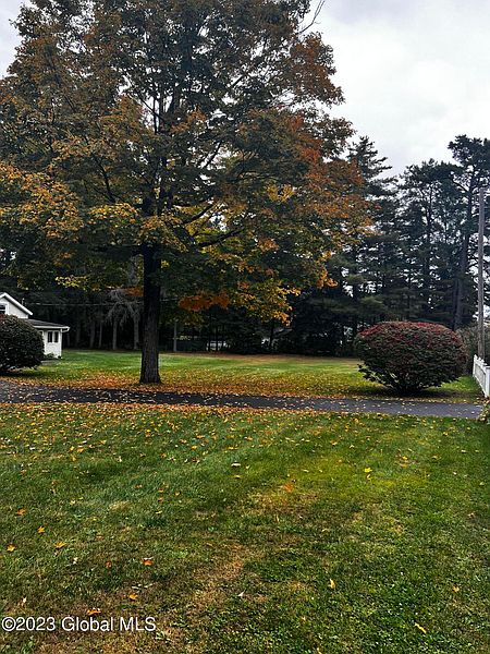 5th image of 85 Aviation Road