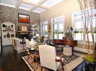 9114 Sunday Silence Dr, Waxhaw, NC 28173