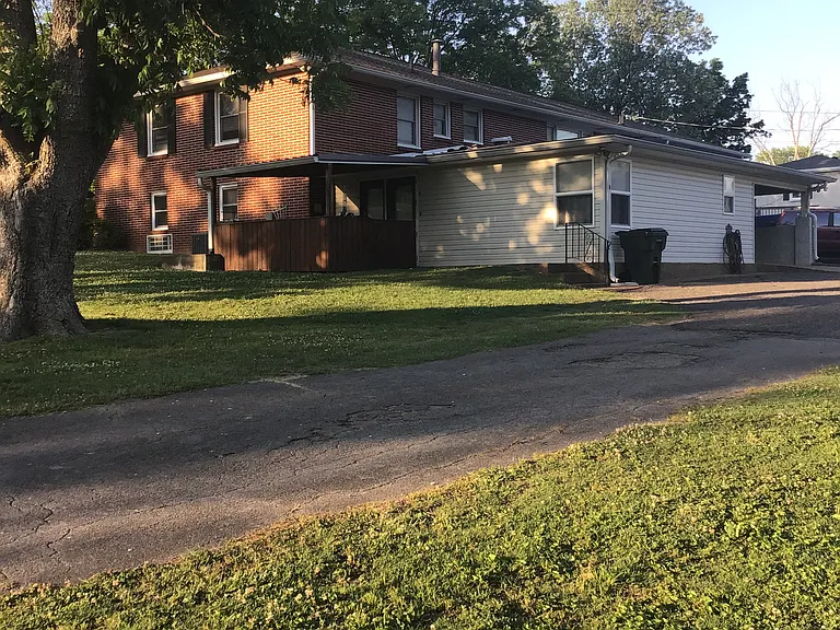237 Hawkins Ave #B — Photo 12