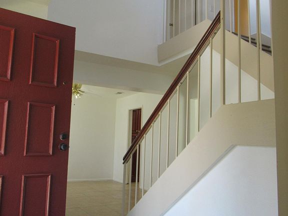5th image of 2850 Oak Creek Dr Unit D