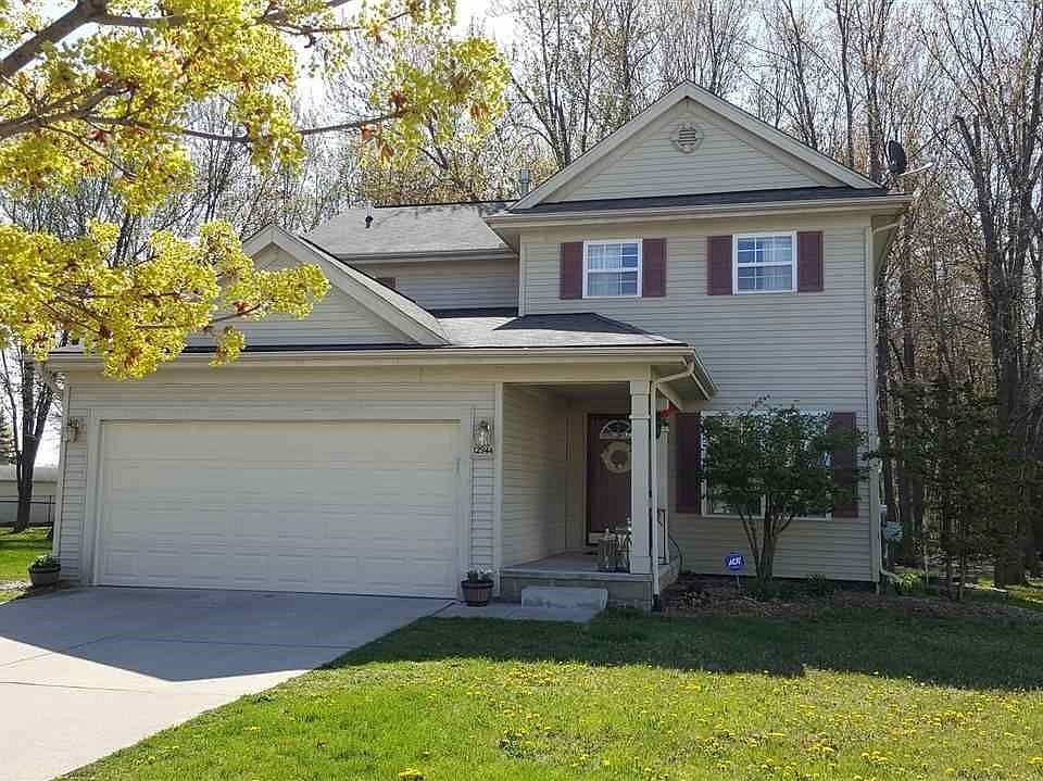 1st image of 12944 Heritage Cir S