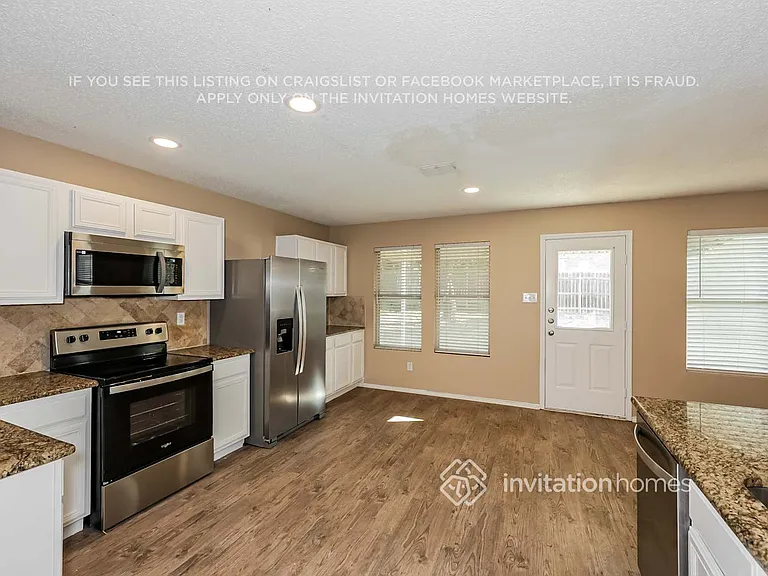 2912 Barberini Dr — Photo 9