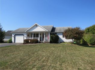 106 Delaina Rose Cir, Brockport, NY 14420