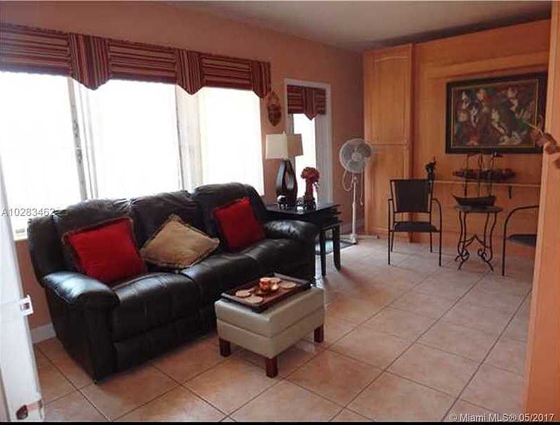 1st image of 1050 Pennsylvania Ave APT 14
