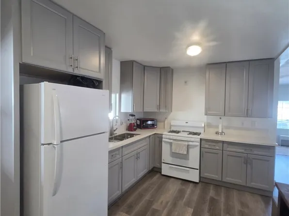 350 E San Jacinto Ave #11, Perris, CA 92571