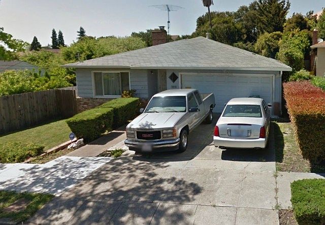 1st image of 4121 Laguna Ave